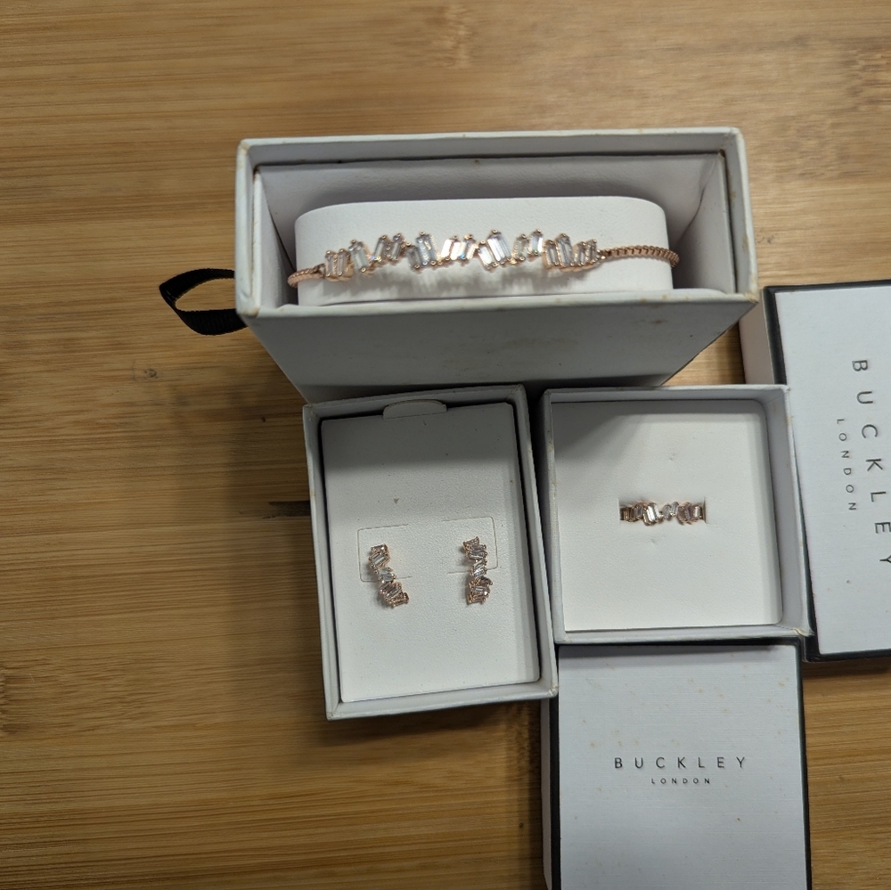 Buckley London jewelry set.